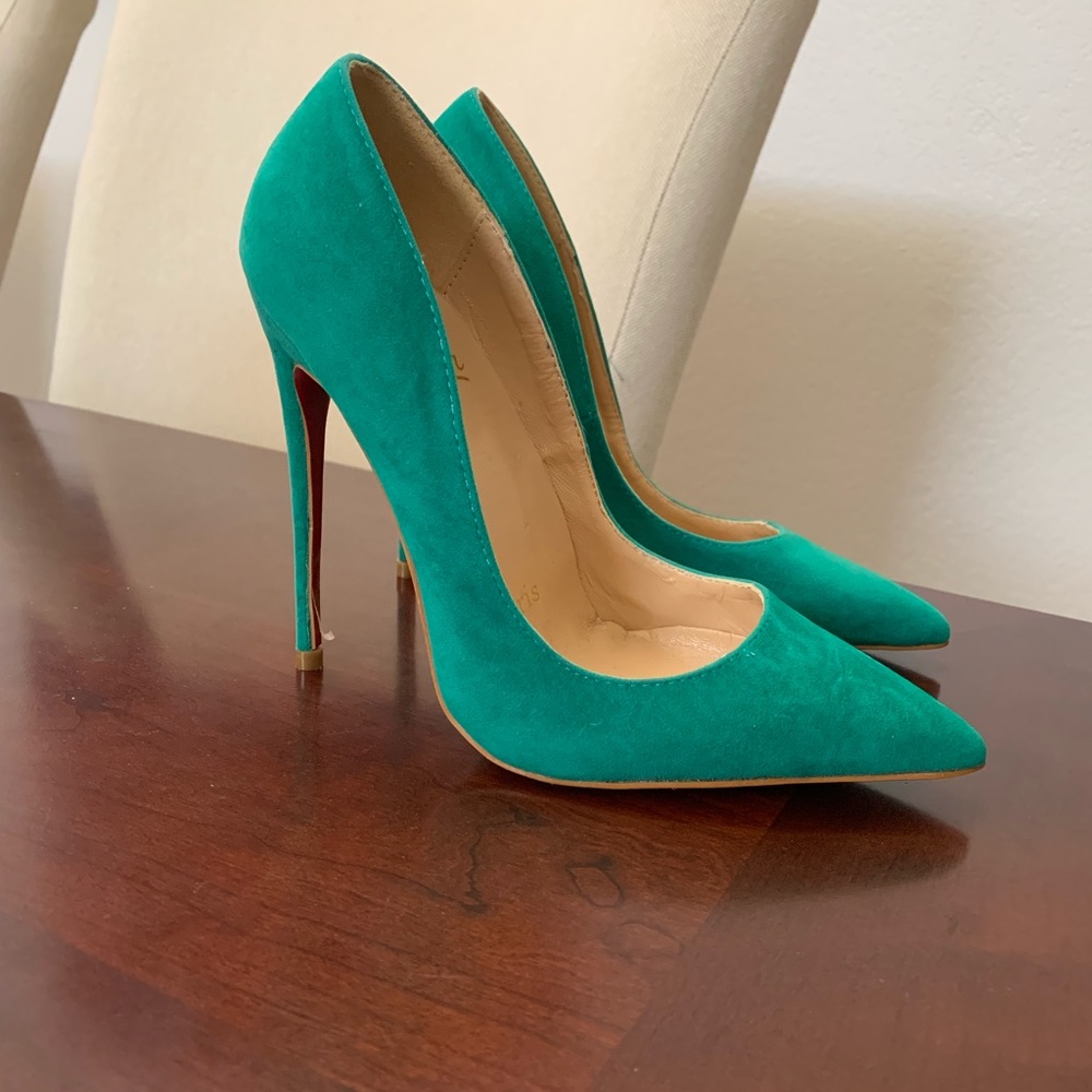 Louboutin pumps